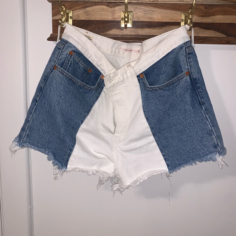 Levi Shorts